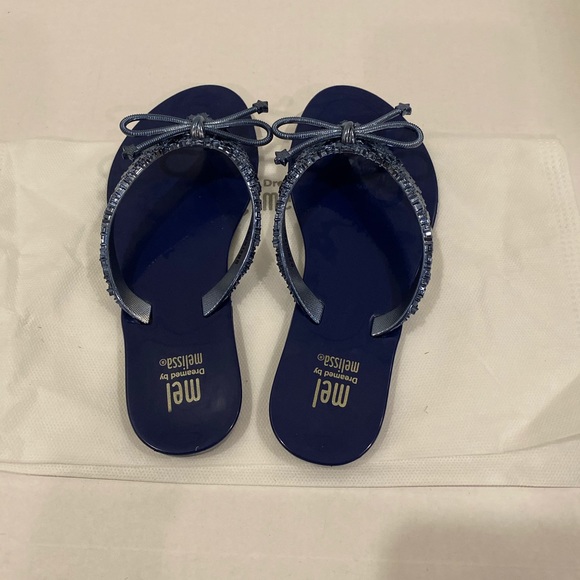 KIDS MEL DREAMED BY MELISSA - Picture 3 of 4